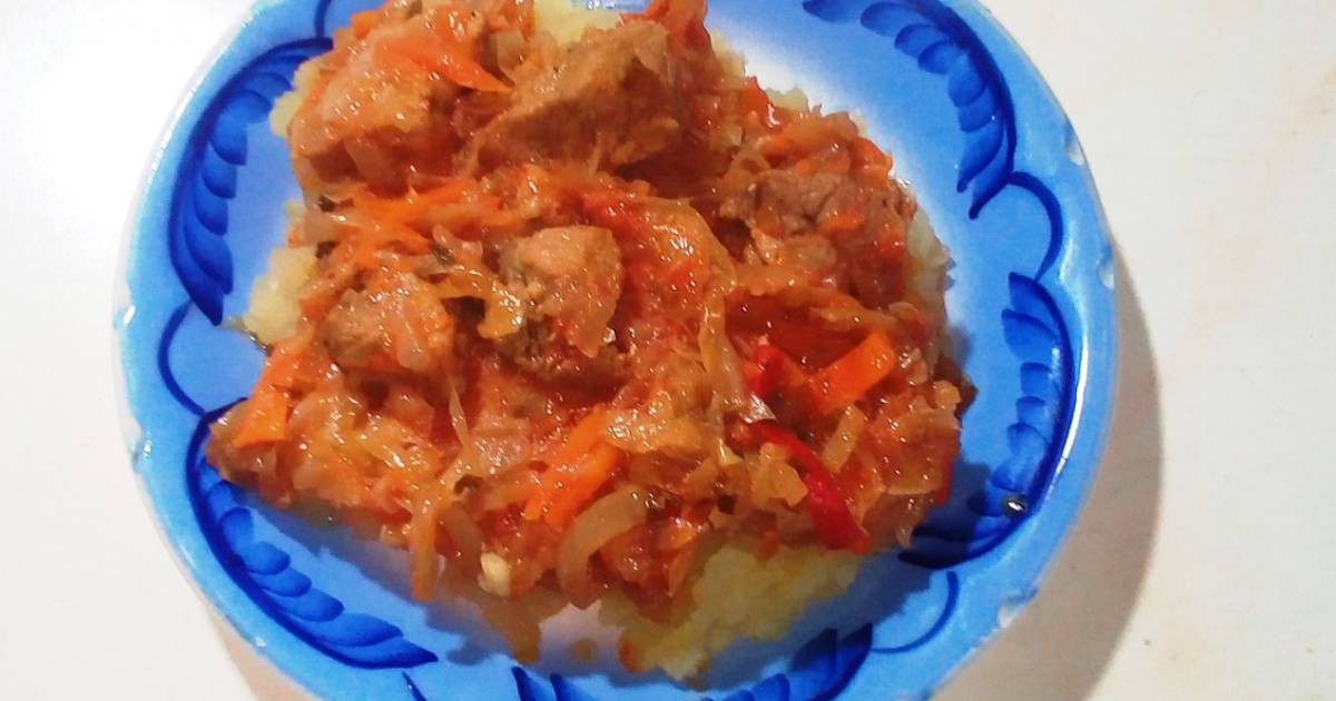 Гуляш с квашеной капустой рецепт