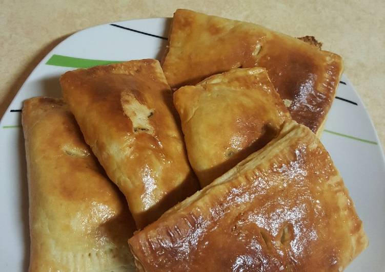 Steps to Make Quick Chicken Pies#dinner at matlohas