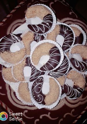 صورة لوصفة هلالات بالنواة كوكو