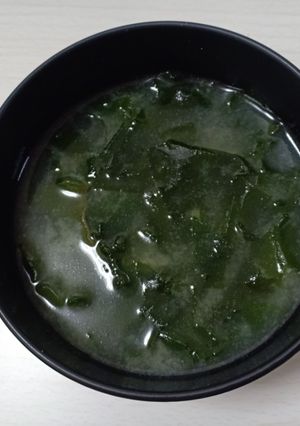 Hình của món Canh miso rong biển.