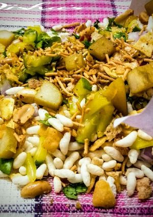 A picture of Raw Mango Bhel.