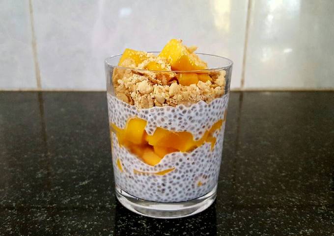 Steps to Make Award-winning Mango Chia pudding