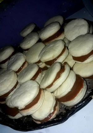 Una foto de Alfajores de maizena (sin manteca) Riquísimos