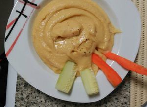 Una foto de Hummus casero