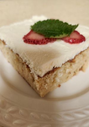 A picture of Brad's Tres Leches Cake with Cara Cara Orange, Vanilla, and White Balsamic Vinegar Frosting.