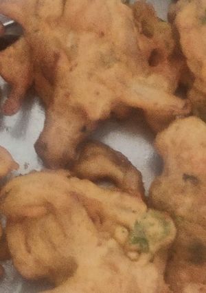 A picture of Pyaz ke pakode.