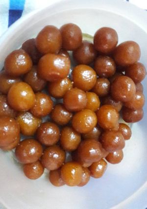 A picture of Bread ke Gulab Jamun.