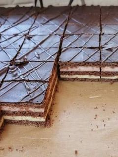 Gluténmentes, tejmentes Lajcsi szelet recept fotója