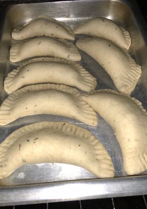 Una foto de Empanadas bien caseritas 🥟✨