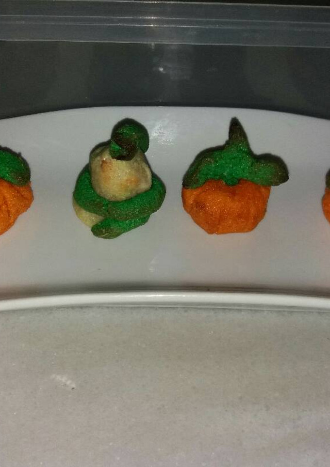 Una foto de Panellets monstruosos🎃