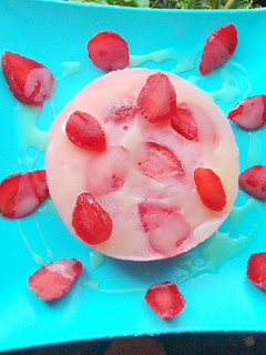 Foto resep Puding yoghurt strawberry