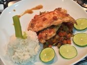 Una foto de salsa para tilapia