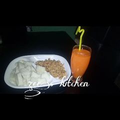 A picture of Yam and egg sauce.