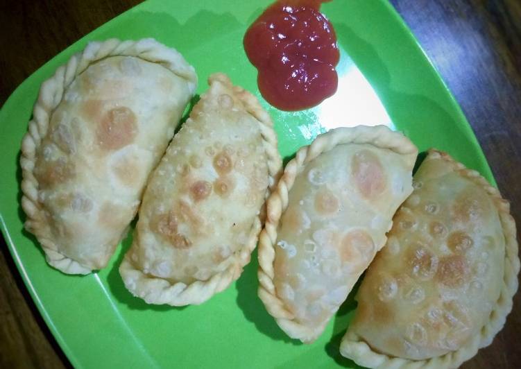 Bahan Pastel isi bihun sayur | Cara Membuat Pastel isi bihun sayur Yang Sedap