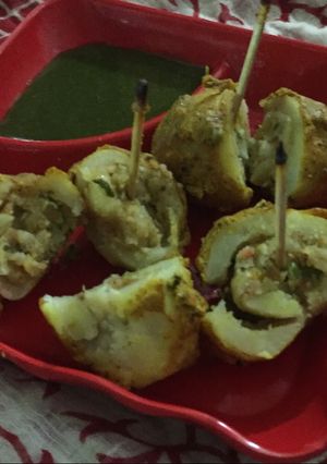 A picture of Aloo nazakat.