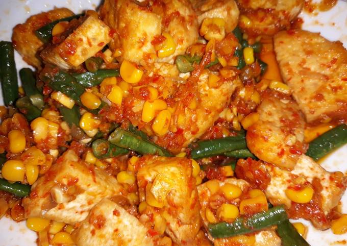 Resep Tahu disambelin+kacang panjang+jagung, Enak