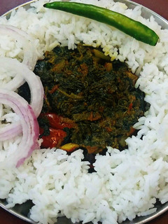 देशी भाजी भात (deshi bhaji bhaat recipe in hindi) रेसिपी मुख्य फोटो