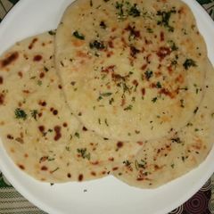 A picture of Butter naan.