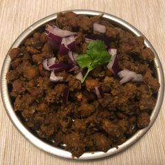 A picture of Bihari kale Chane ki ghugni.
