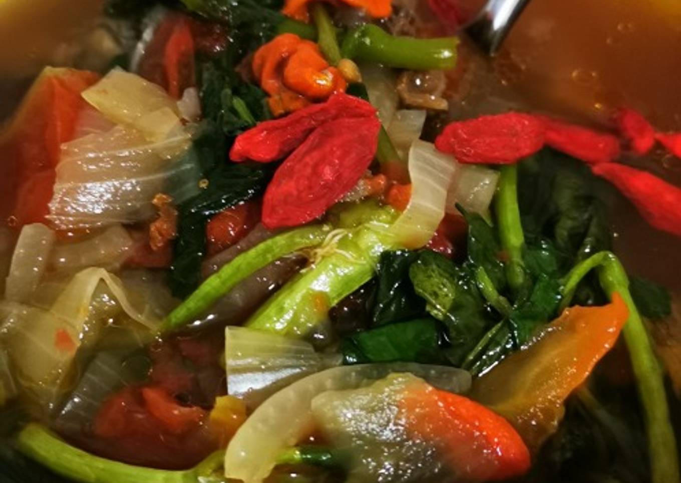 Sup Kepala Ikan Goji