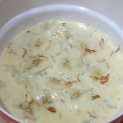 A picture of Banana Dessert 🍌🍌.