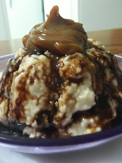 Una foto de Cremoso de avena y dulce de leche