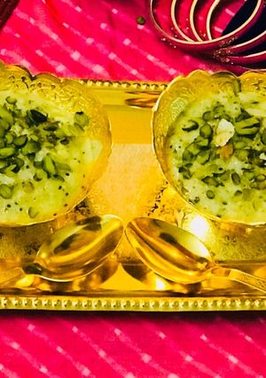 A picture of Kiwi Rice Pudding.