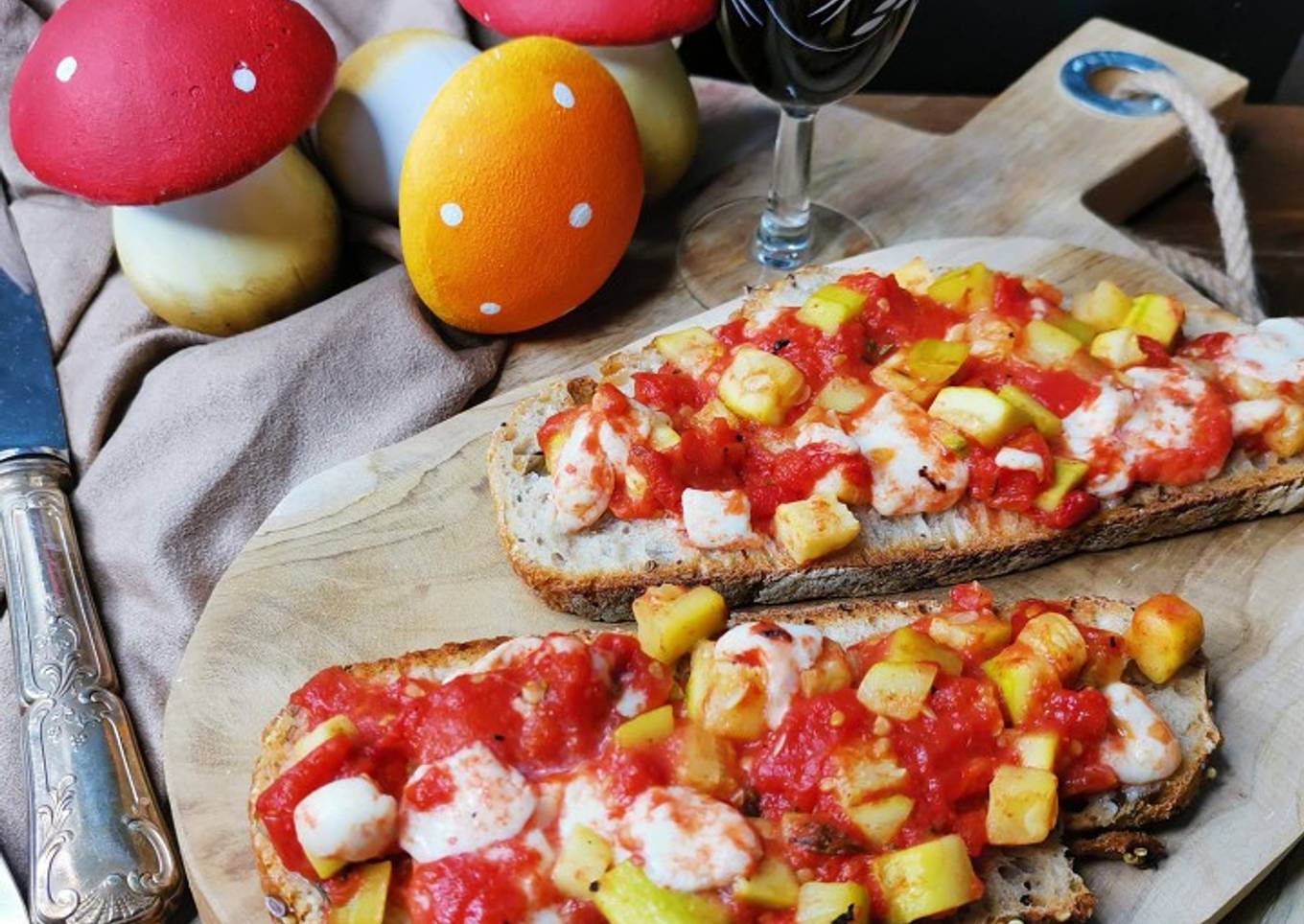 BRUSCHETTAS COURGETTE-TOMATE-MOZZA