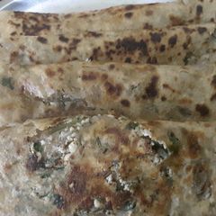 A picture of Dhaba Style Paneer Paratha.