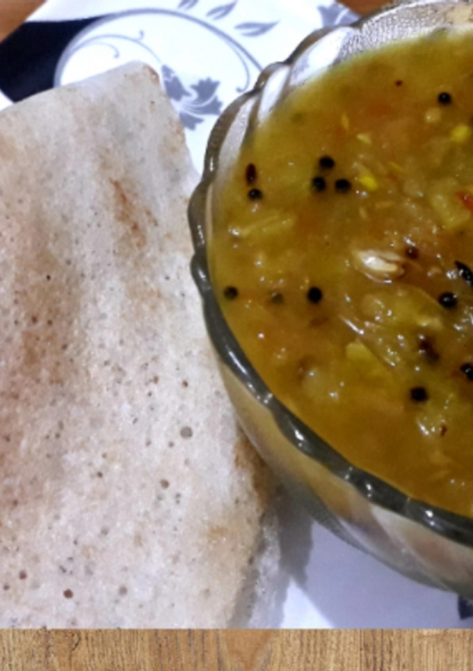 சுரைக்காய் மசியல் | சுரைக்காய் சட்னி (suraikkai satni recipe in Tamil) செய்முறை முக்கிய புகைப்படம்