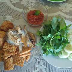 รูปของ Paket sambal matah terasi
