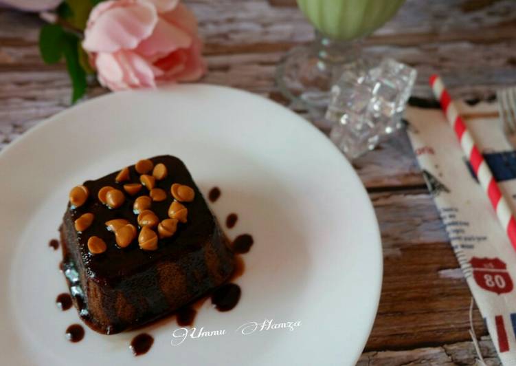 Langkah Mudah untuk Menyiapkan Chocolate cake with Ganache Anti Gagal