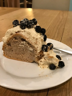 A picture of Bubble Tea Chiffon Cake.