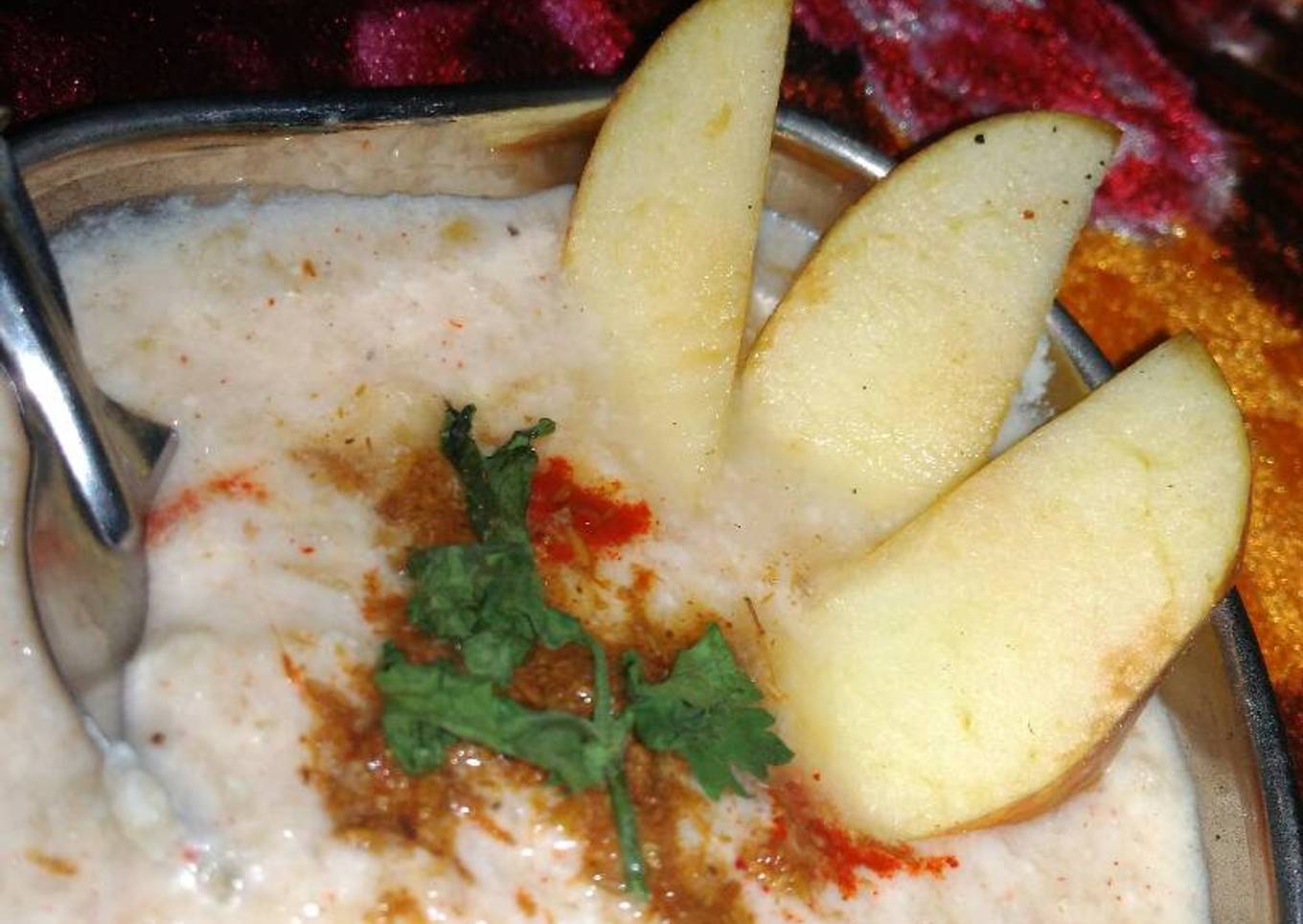 Apple Raita