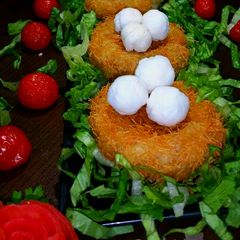 A picture of Knorr Bird’s nest with cheese balls.