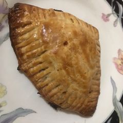 A picture of Chicken Pattie 🐓 🍗.