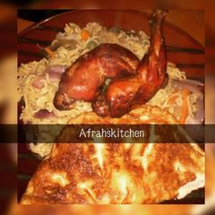Vegetables Indomie with egg and fried chicken A picture of Vegetables Indomie with egg and fried chicken.