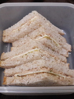 Foto resep Tuna Mayo Sandwich (Sarapan Anak Kost)
