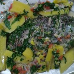 A picture of Steamed fish Matoke.