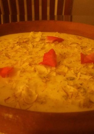 A picture of Kesari Phirni.