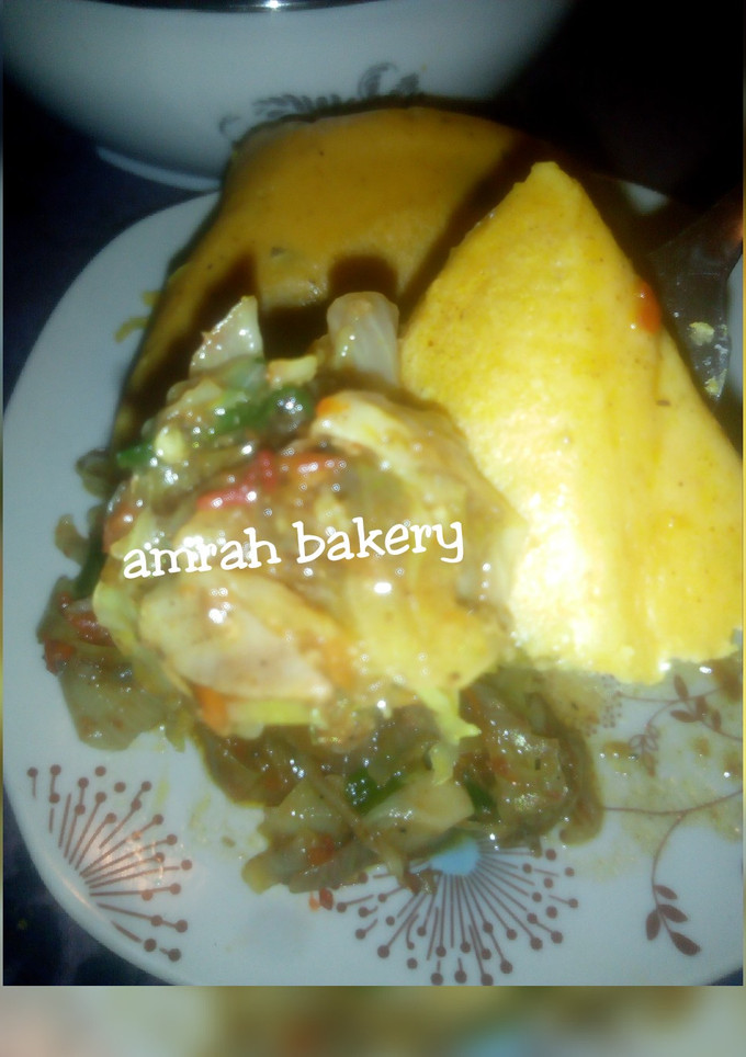 A picture of Moi moi with cabbege souce.