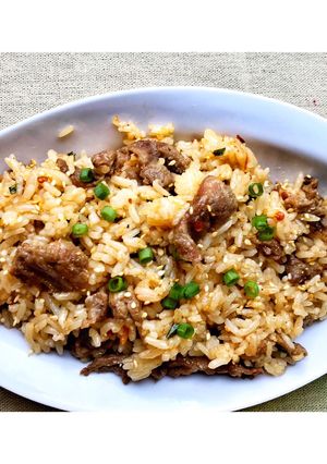 Hình của món Cơm xào bò sa tế.