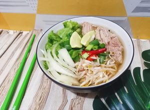 Foto resep Pho Bo (Vietnamese Beef Noodle/Mie Daging Sapi ala Vietnam)