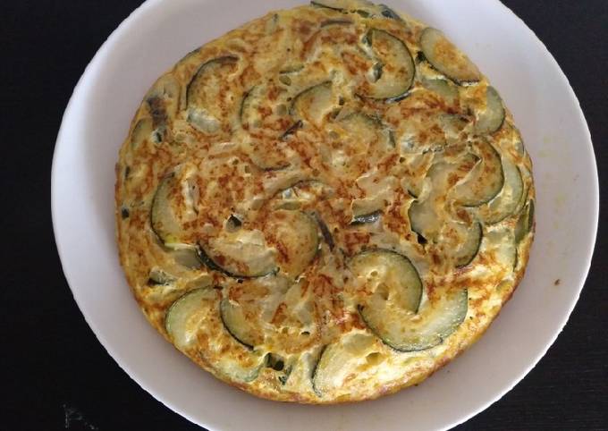 Zucchini omelette