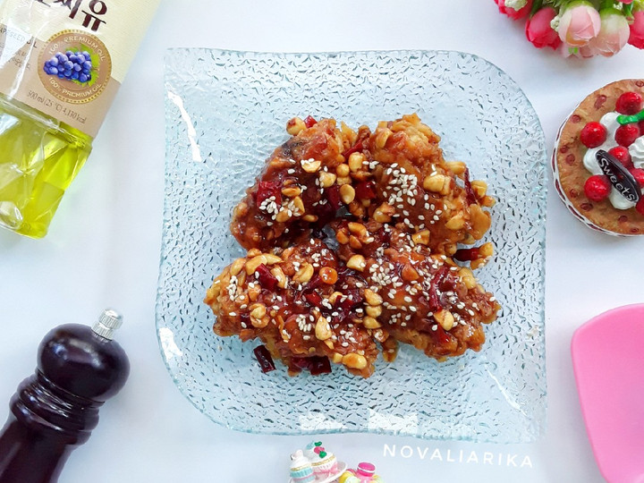 Langkah Mudah untuk Membuat 닭강정 DAKGANGJEONG (Sweet and Crispy Korean Chicken Wings), Bikin Ngiler