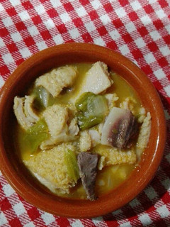 Una foto de Callos con capipota y verduritas