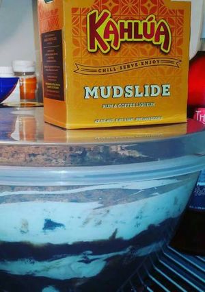 A picture of Kahlua Mudslide Trifle.