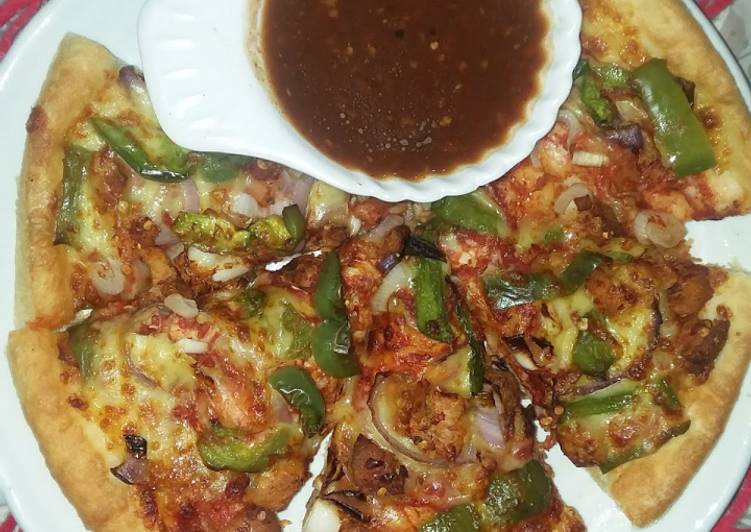 Recipe of Speedy Chicken tikka pizza 🍕#ramadan challenge 6 To 12 may