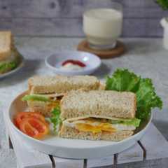🍞Sandwich Roti Gandum🍅🥬🧀🍳 রেসিপির প্রধান ছবি