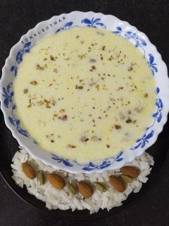 દૂધ પૌંઆ (Dudh Paua recipe in Gujarati) રેસીપી મુખ્ય ફોટો